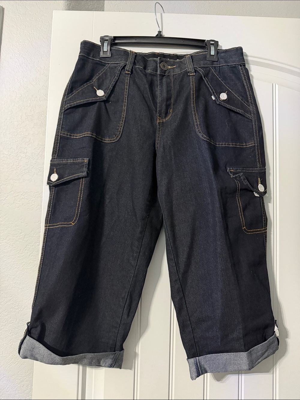 Dark Wash Cargo Capri Jeans - Women's Black Denim